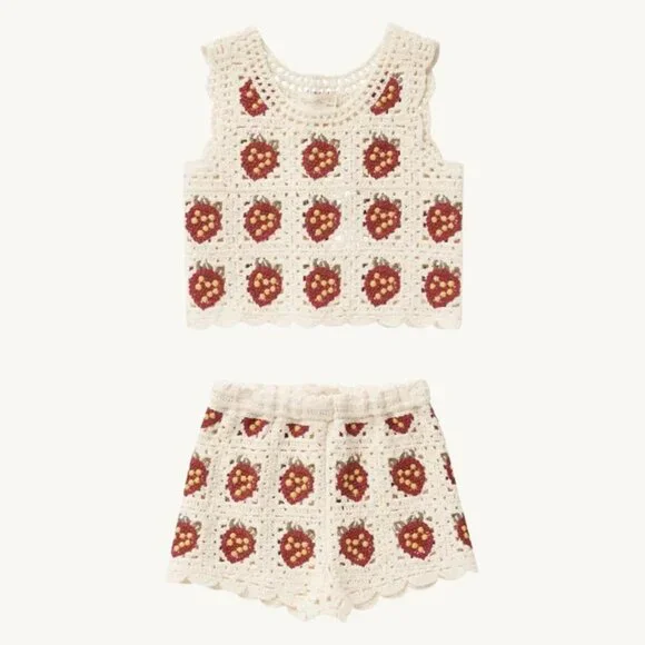 NWT - Rylee + Cru strawberry crochet set - Picture 1 of 4